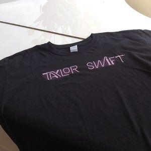 Taylor Swift 1989 World Tour Neon Script T-Shirt